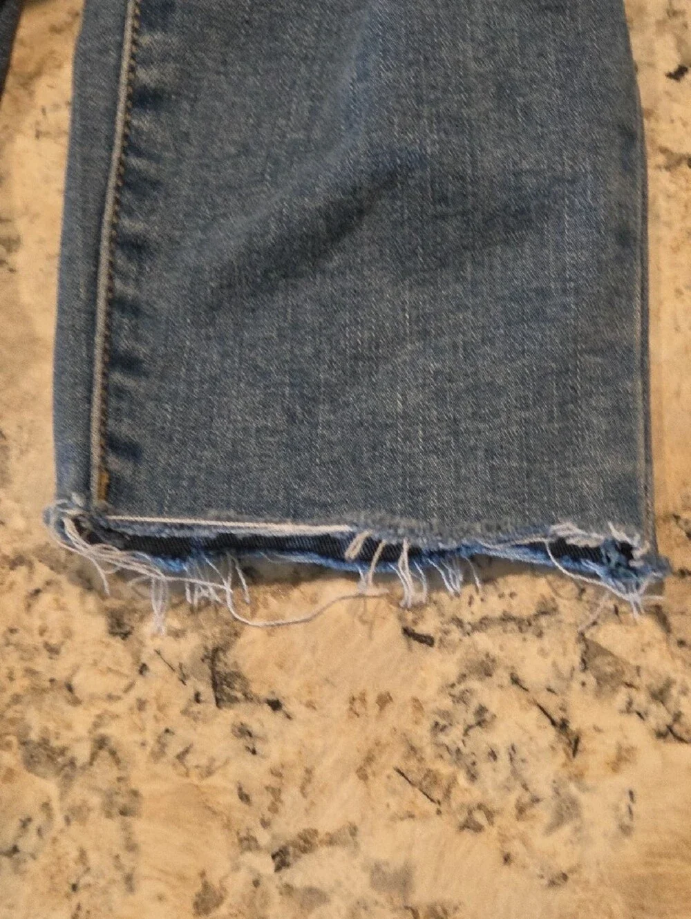 LuLaRoe Womens Light Blue Denim Slim Cropped Jeans